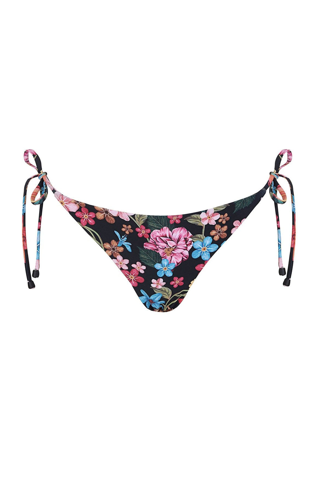 Traje de baño chic que favorece las curvas para el verano