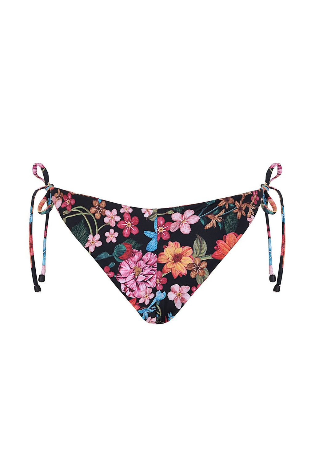 Traje de baño chic que favorece las curvas para el verano