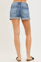 Bermudas de denim de tiro medio con dobladillo doblado