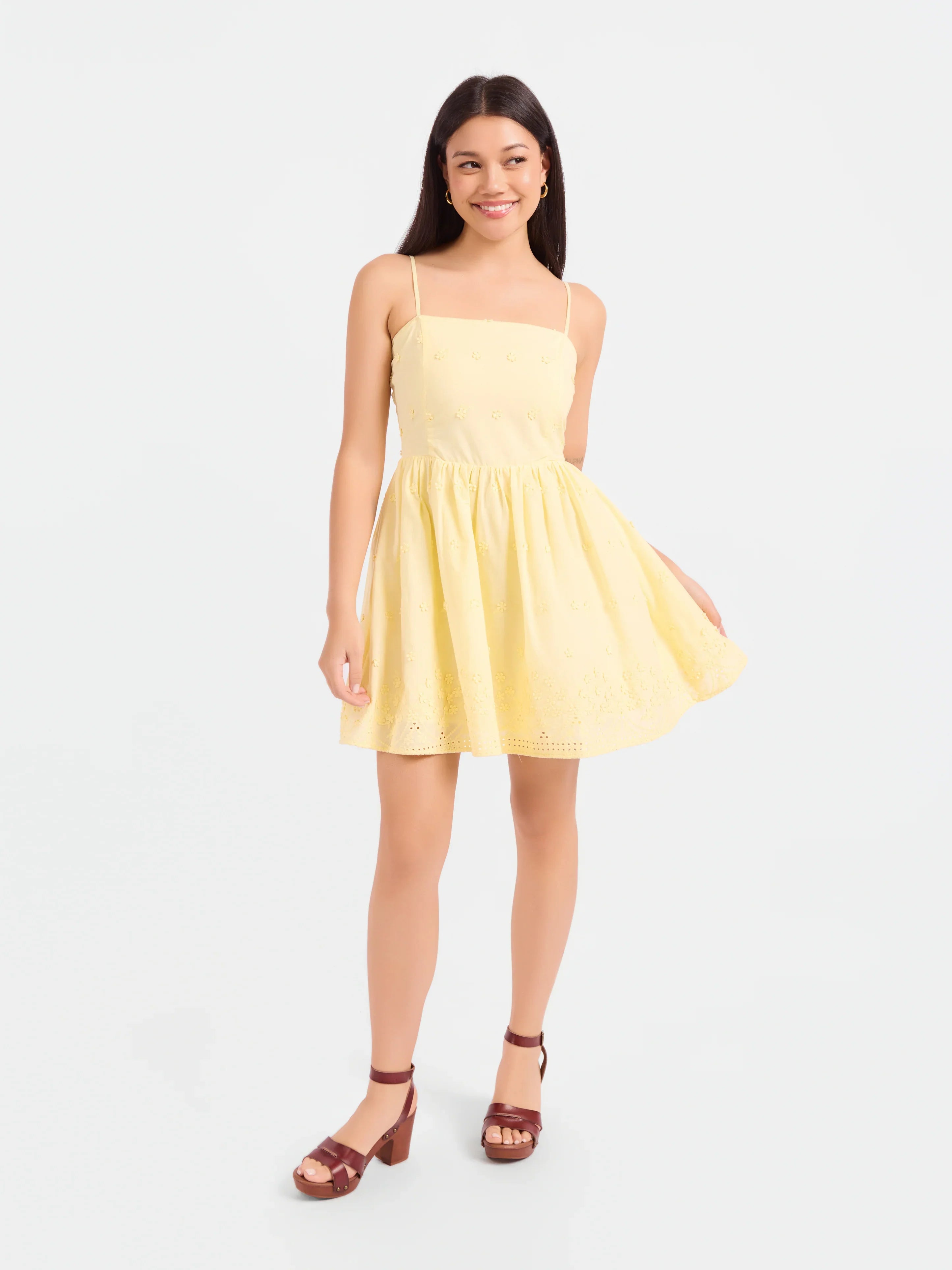Vestido mini bordado Beachglass